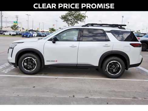 New 2026 Nissan Pathfinder Rock Creek AWD/4WD image 4