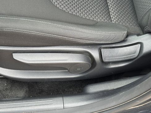 Used 2024 Kia Sportage LX image 22