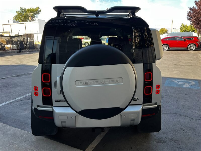 Used 2020 Land Rover Defender 110 First Edition AWD/4WD image 6