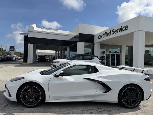 Used 2025 Chevrolet Corvette Stingray Preferred Conv w/ 2LT RWD image 8