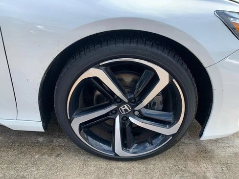Used 2019 Honda Accord Sport image 25