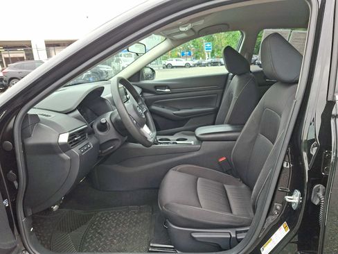 Used 2021 Nissan Altima 2.5 S FWD image 13