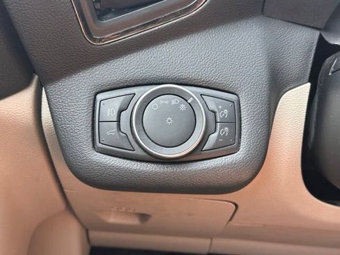 Used 2017 Ford Escape Titanium w/ Equipment Group 301A AWD/4WD image 19