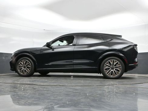 Used 2024 Ford Mustang Mach-E Premium AWD/4WD image 46