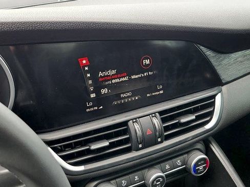 Used 2019 Alfa Romeo Giulia w/ Nero Edizione RWD image 24