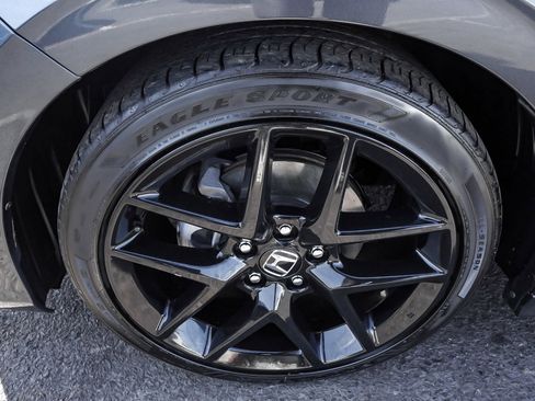 Used 2023 Honda Civic Sport image 8