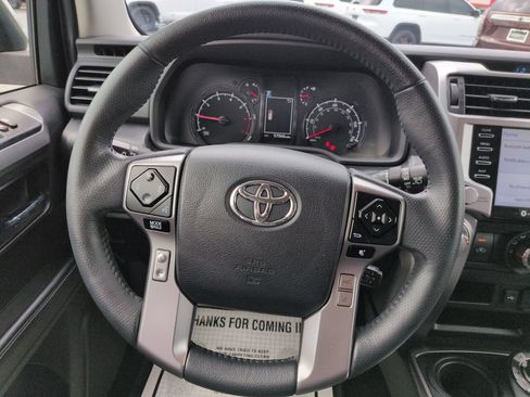 Certified 2023 Toyota 4Runner SR5 AWD/4WD image 14