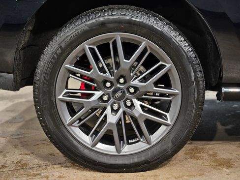 Used 2025 Ford Expedition Platinum w/ Stealth Performance Package image 17