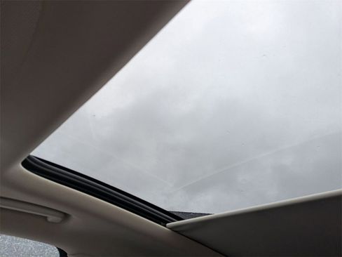 Used 2022 Ford Edge Titanium image 13