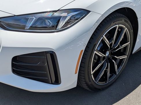 New 2026 BMW i4 eDrive40 w/ M Sport Package RWD image 24