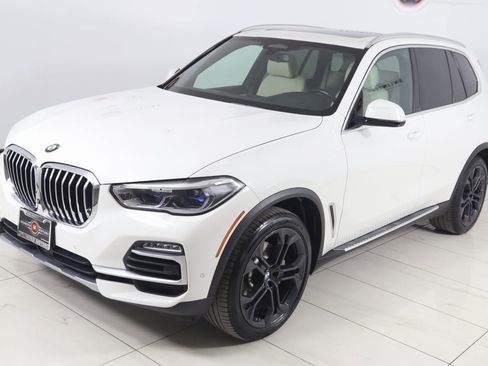 Used 2019 BMW X5 xDrive40i w/ Executive Package image 23