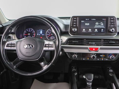 Used 2020 Kia Telluride S image 17