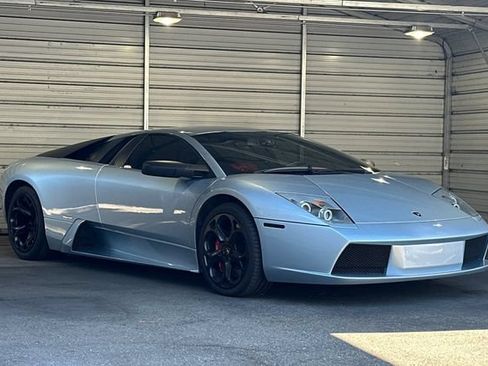Used 2004 Lamborghini Murcielago Coupe AWD/4WD image 2