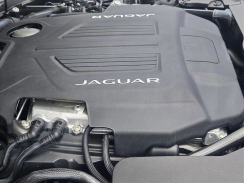 Used 2024 Jaguar F-TYPE R AWD/4WD image 18