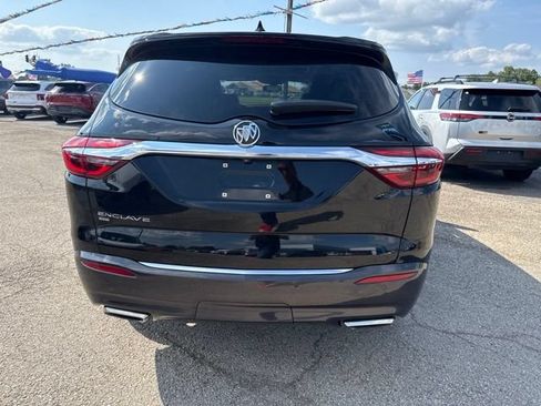 Used 2021 Buick Enclave Essence w/ Sound and Sites Package AWD/4WD image 11