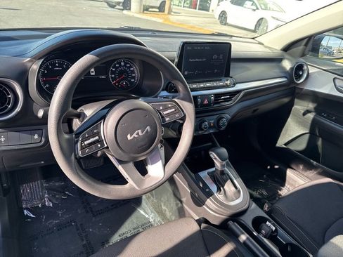 Used 2024 Kia Forte LXS image 13