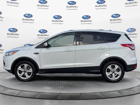 Used 2016 Ford Escape SE AWD/4WD image 3