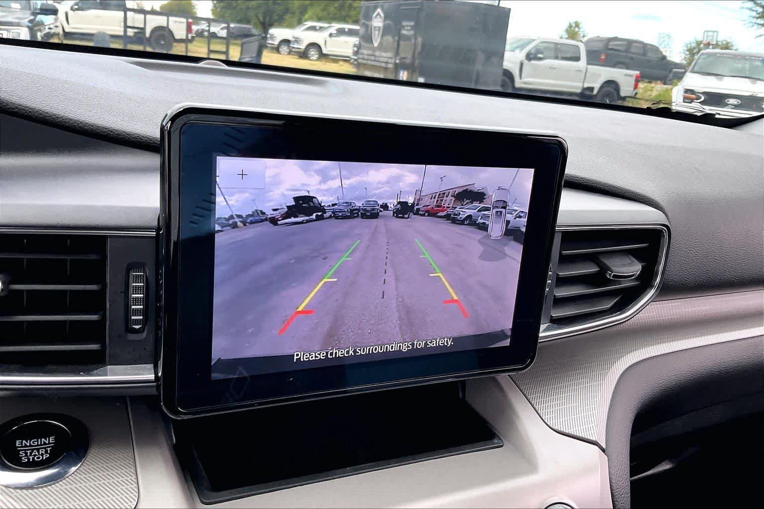Used 2023 Ford Explorer XLT w/ Equipment Group 202A RWD image 23