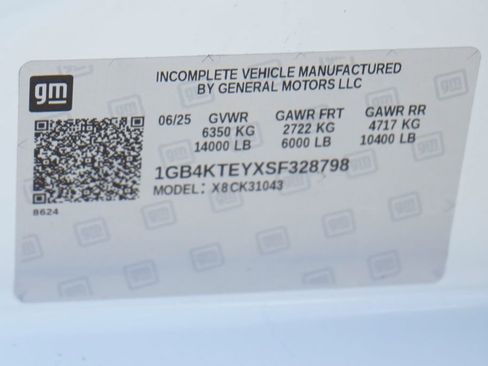 Used 2025 Chevrolet Silverado 3500 LT w/ Convenience Package AWD/4WD image 37