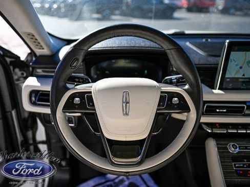 Used 2023 Lincoln Aviator Black Label image 12