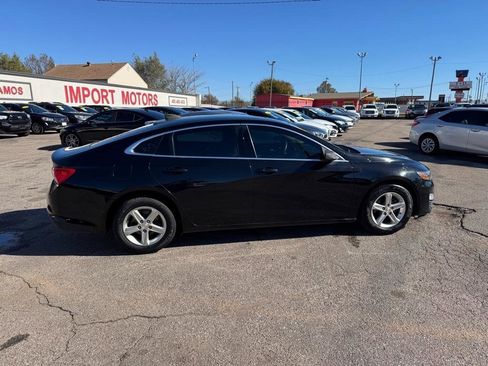Used 2019 Chevrolet Malibu LS FWD image 4