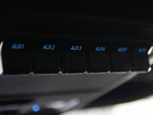 Used 2025 Ford F150 Raptor image 37