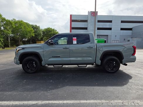 New 2026 Toyota Tundra SR5 AWD/4WD image 8