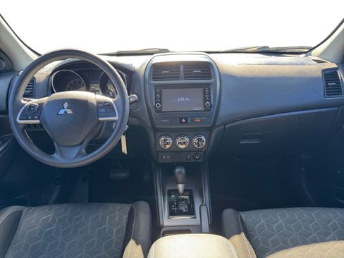 Used 2020 Mitsubishi Outlander Sport ES image 20