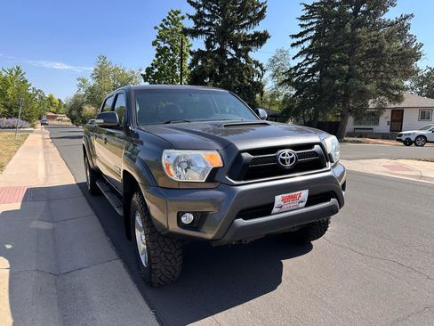 Used 2015 Toyota Tacoma 4x4 Double Cab image 7