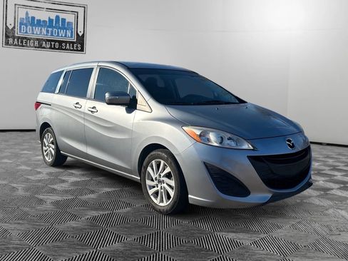 Used 2013 MAZDA MAZDA5 Sport image 4