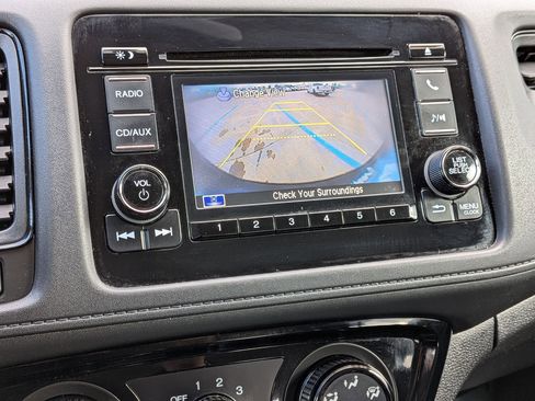 Used 2016 Honda HR-V LX image 18