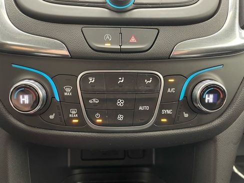 Certified 2024 Chevrolet Equinox LT image 7