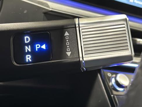 Used 2025 Hyundai Santa Fe Limited image 22