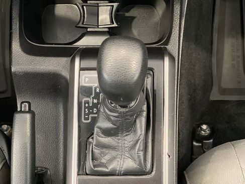 Used 2021 Toyota Tacoma SR5 w/ Blackout Package (TMS) AWD/4WD image 22