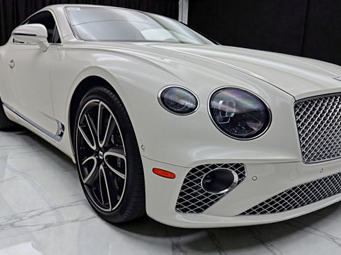 Certified 2020 Bentley Continental GT image 13