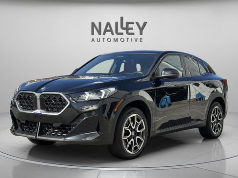 Certified 2025 BMW X2 xDrive28i image 1