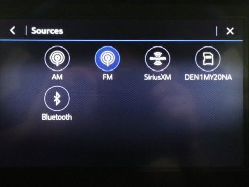 Used 2020 Chevrolet Traverse Premier image 21