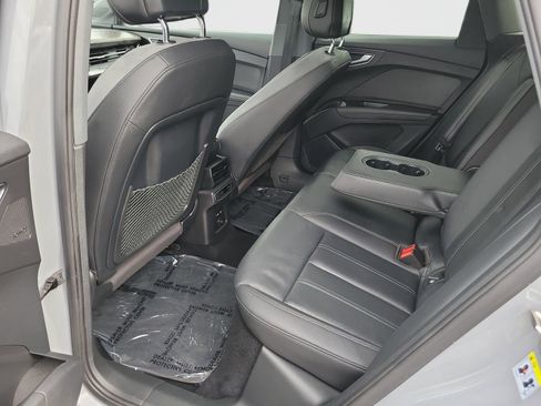Used 2023 Audi Q4 e-tron Premium Plus w/ Premium Plus image 16