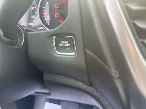 Used 2023 GMC Acadia AT4 w/ Technology Package AWD/4WD image 17