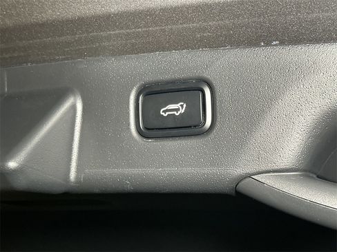 Certified 2025 Kia Niro Wind image 7