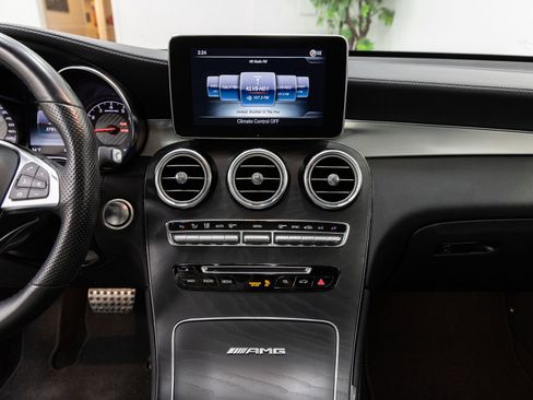 Used 2019 Mercedes-Benz GLC 63 AMG 4MATIC image 18
