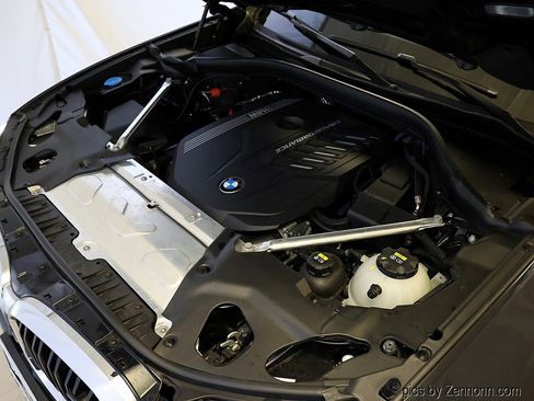 Certified 2022 BMW X4 M40i w/ Premium Package image 41