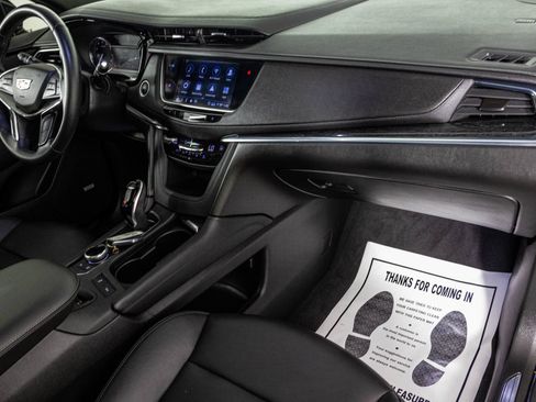 Used 2020 Cadillac XT5 Premium Luxury w/ LPO, Floor Liner Package AWD/4WD image 51
