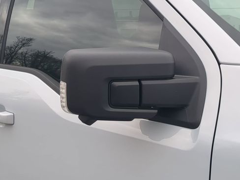 New 2025 Ford F150 Lightning Flash AWD/4WD image 10