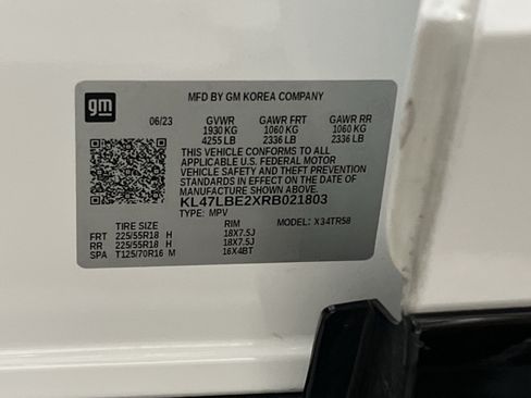 Used 2024 Buick Envista Sport Touring w/ Convenience I Package FWD image 35