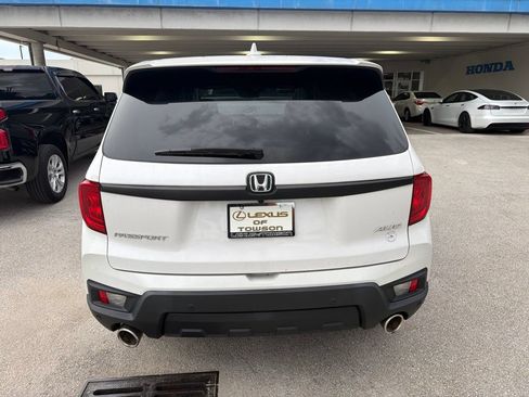 Used 2023 Honda Passport EX-L image 5