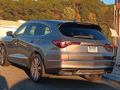 Used 2025 Acura MDX FWD w/ Technology Package image 3