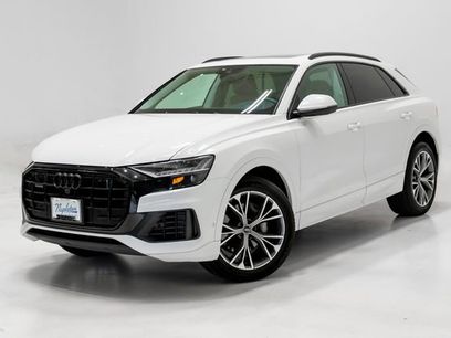 Used 2023 Audi Q8 Premium