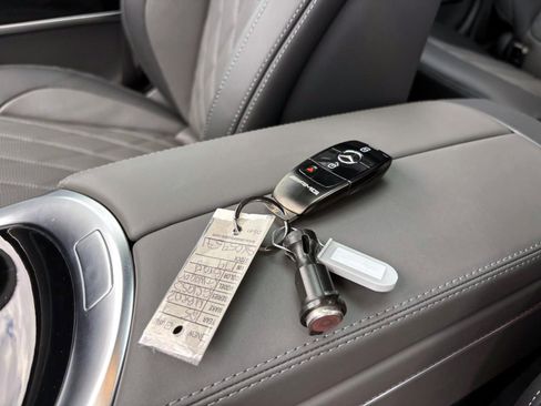 Used 2025 Mercedes-Benz G 63 AMG 4MATIC image 42