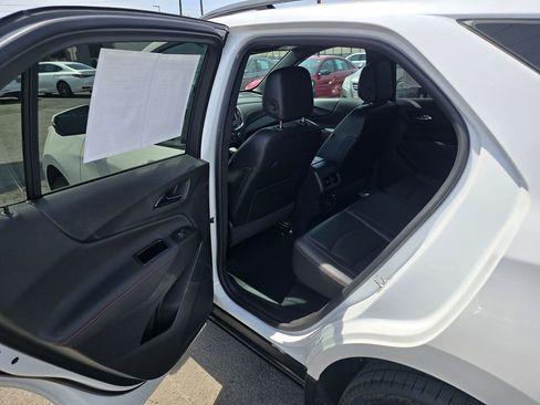 Used 2022 Chevrolet Equinox RS w/ RS Leather Package AWD/4WD image 15